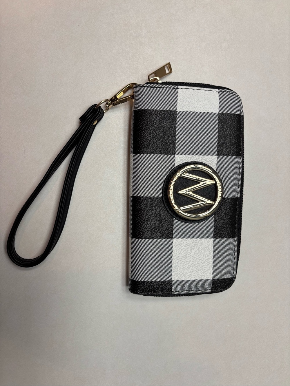 Black & White Plaid Wristlet Phone Case with Gold Accent